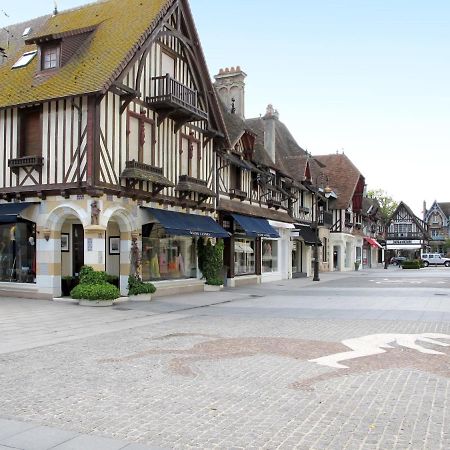 Apartment Le Domaine Des Roches By Interhome Trouville-sur-Mer Buitenkant foto