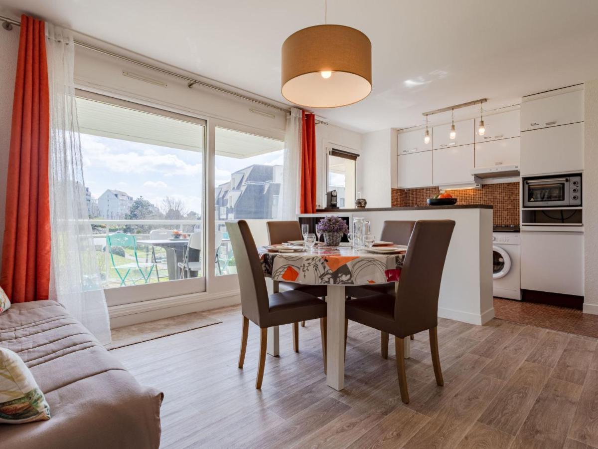Apartment Le Domaine Des Roches By Interhome Trouville-sur-Mer Buitenkant foto